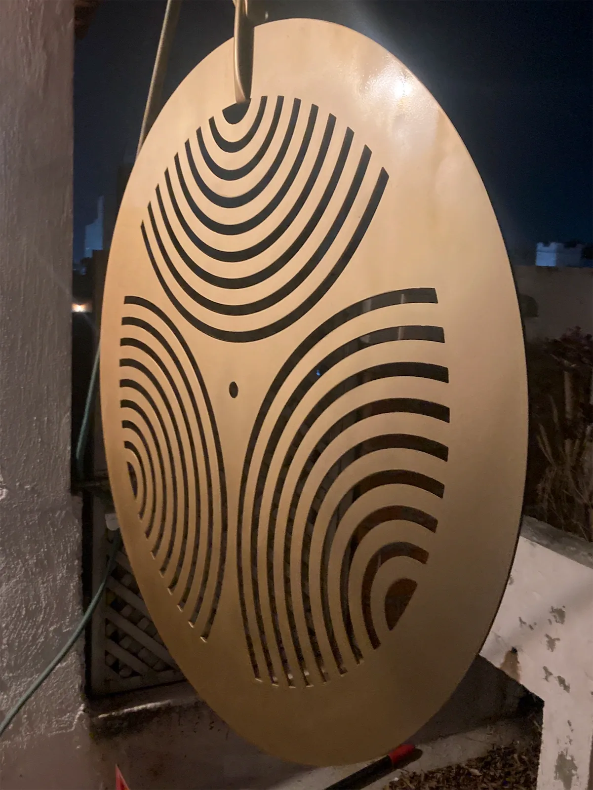 Diseño paramétrico y trabajo en metal · Esculturas Palinodia