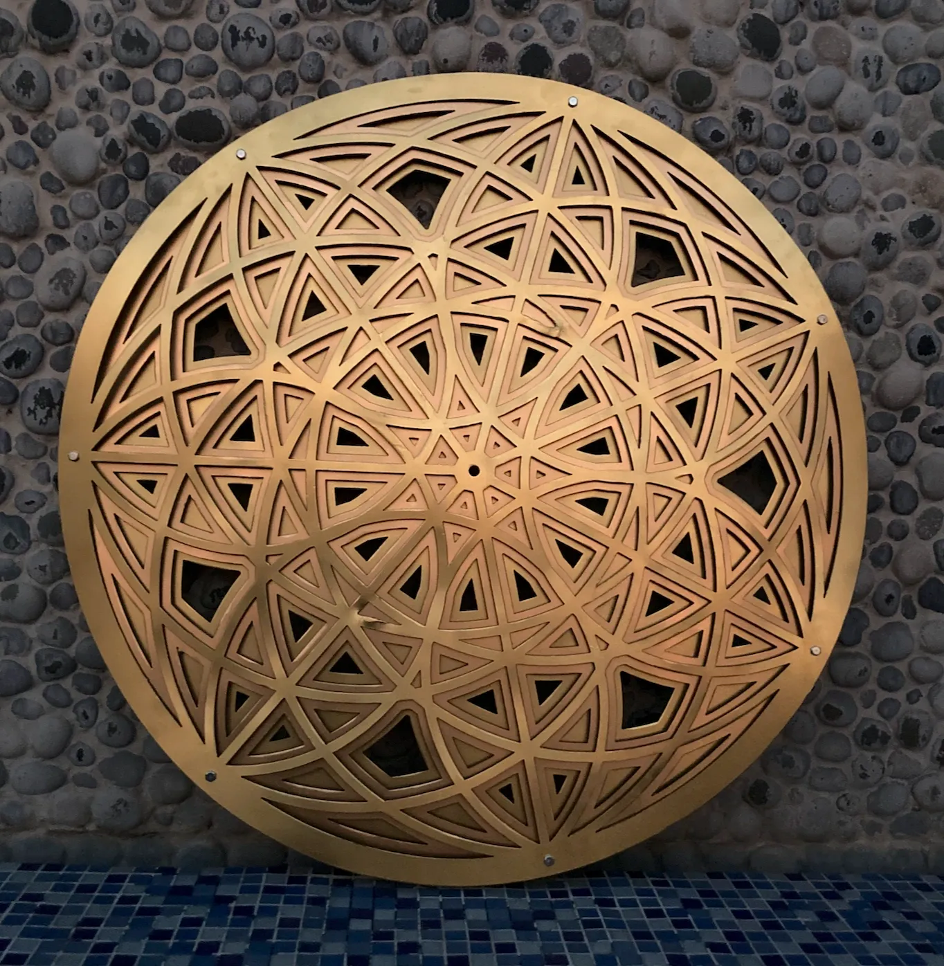 Diseño paramétrico y trabajo en metal · Esculturas Palinodia